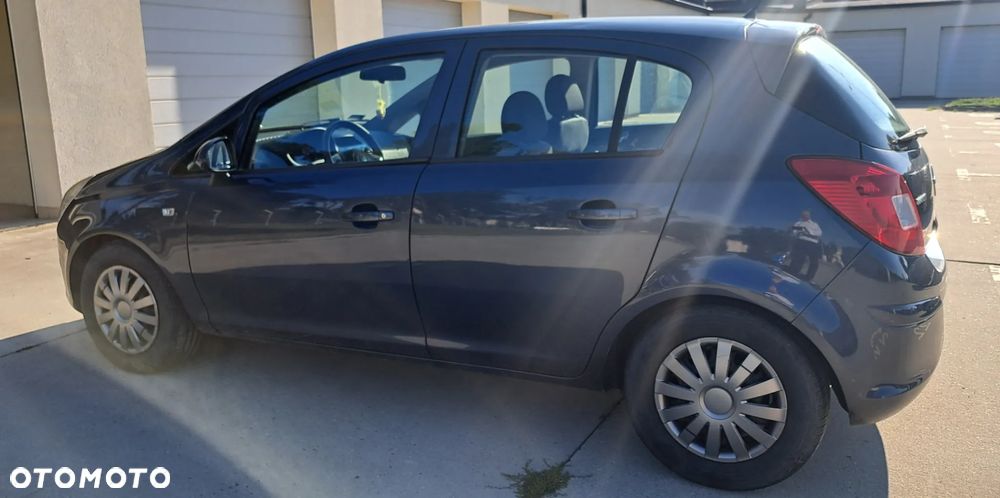Opel Corsa 1.2 16V - 6