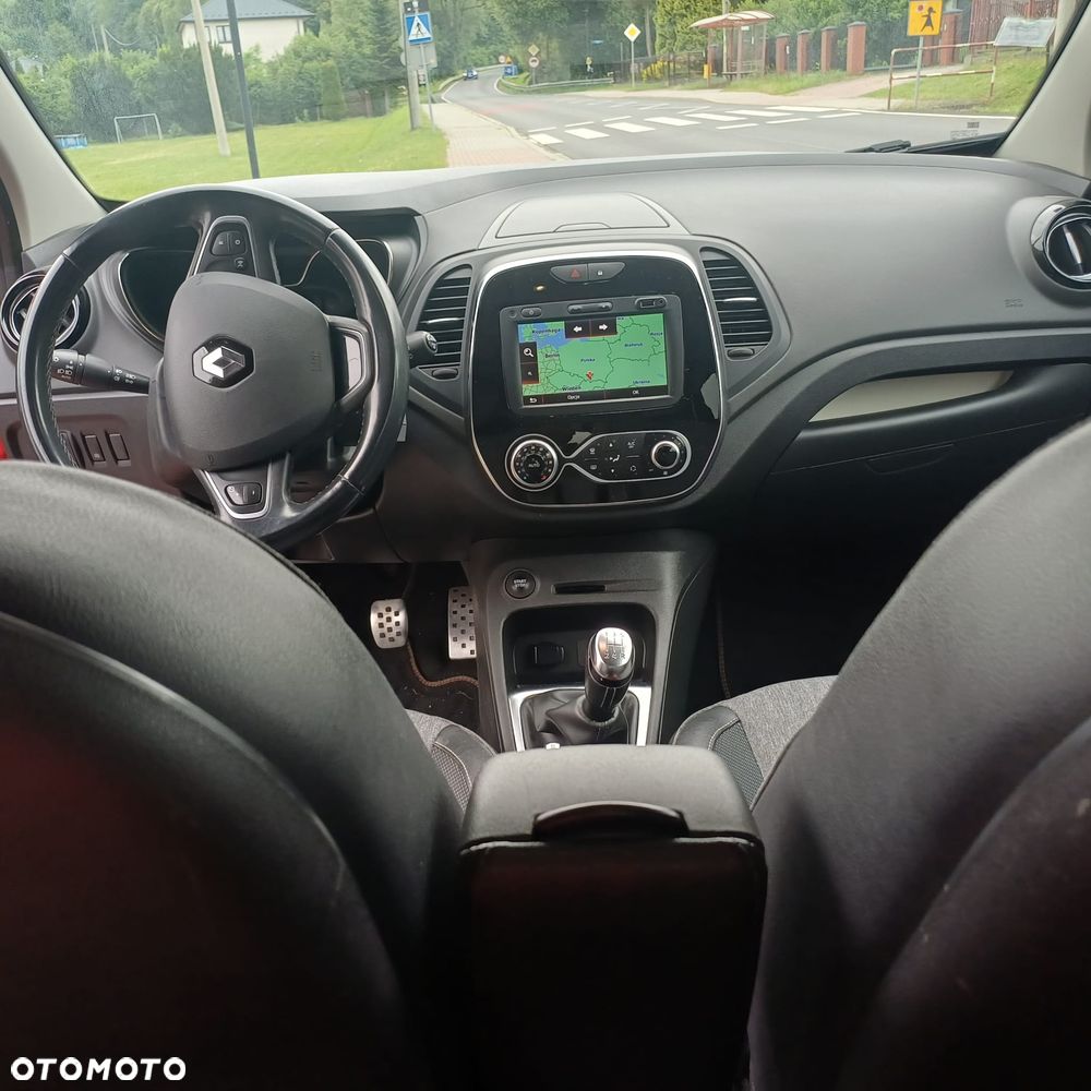 Renault Captur - 16
