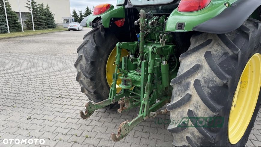 John Deere 5080R - 18