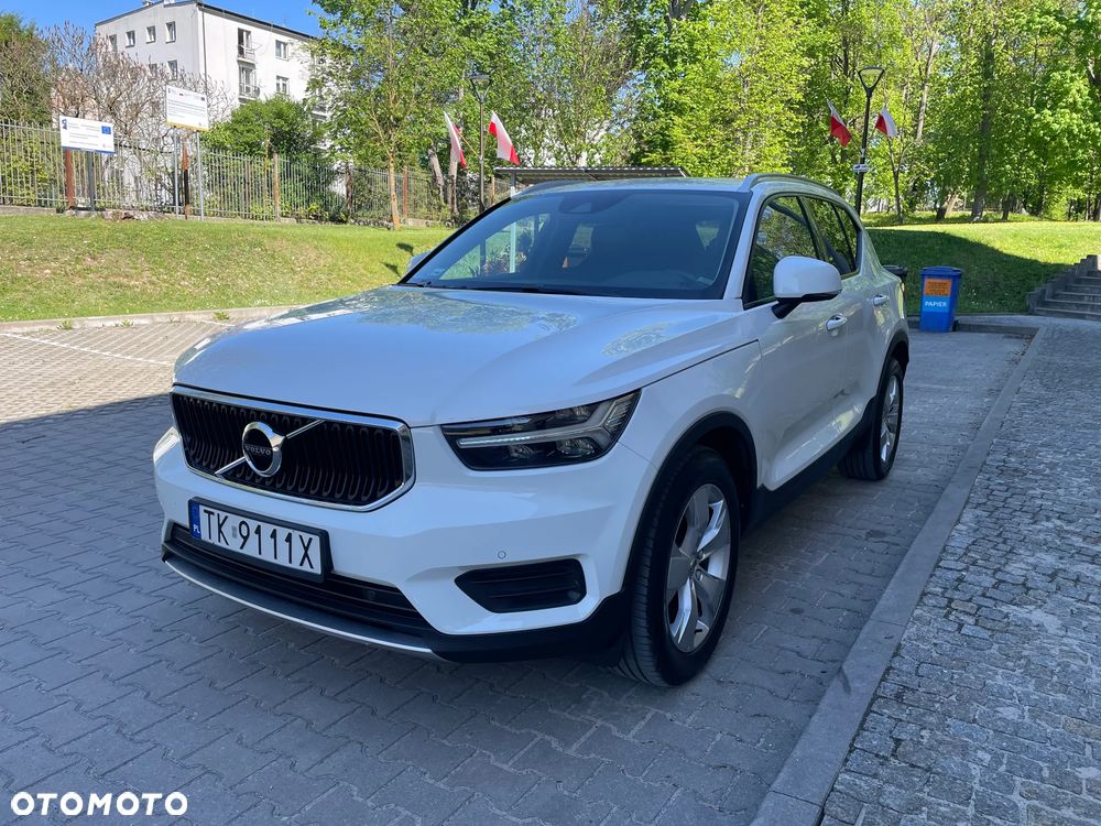 Volvo XC 40 T3 Momentum Pro - 9