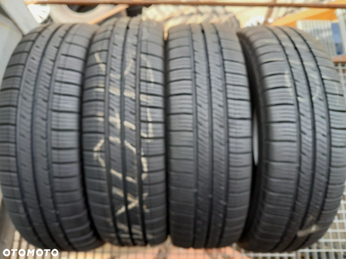 205/70R16 96T GOODYEAR , komplet opon letnich. - 1