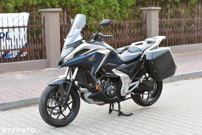 Honda NC - 19