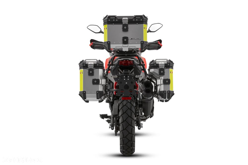 QJMOTOR SRT 600SX - 12