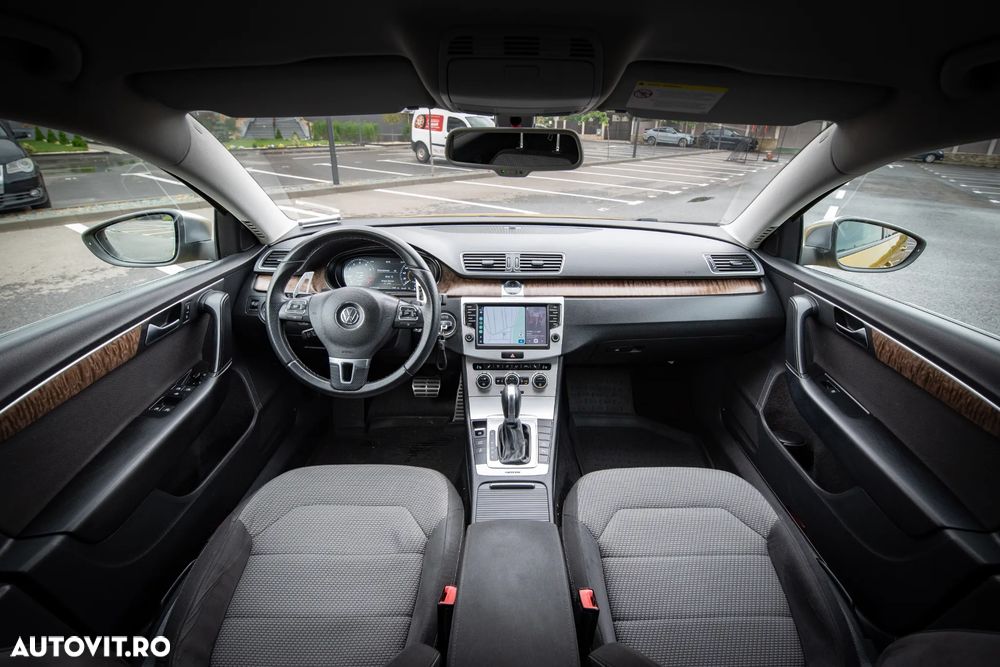 Volkswagen Passat Alltrack - 9