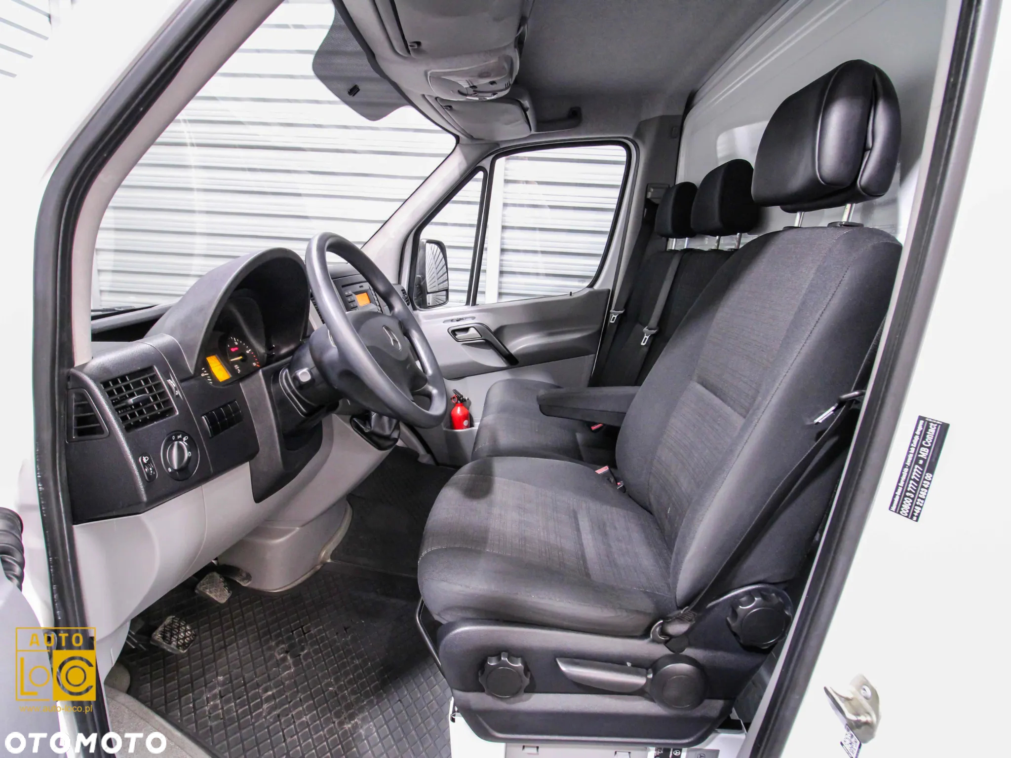 Mercedes-Benz SPRINTER KONTENER + WINDA - 9