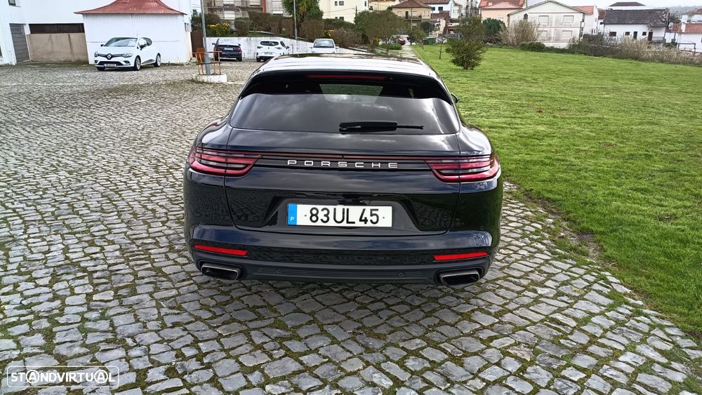 Porsche Panamera Sport Turismo - 5