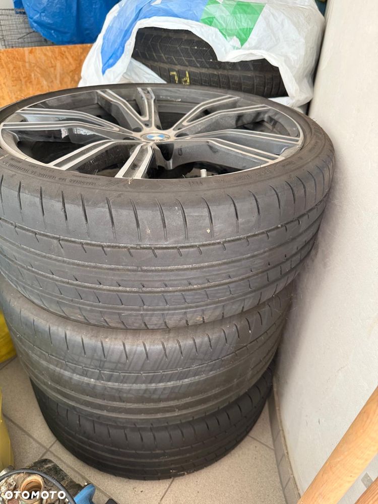 BMW Seria 8 - 20
