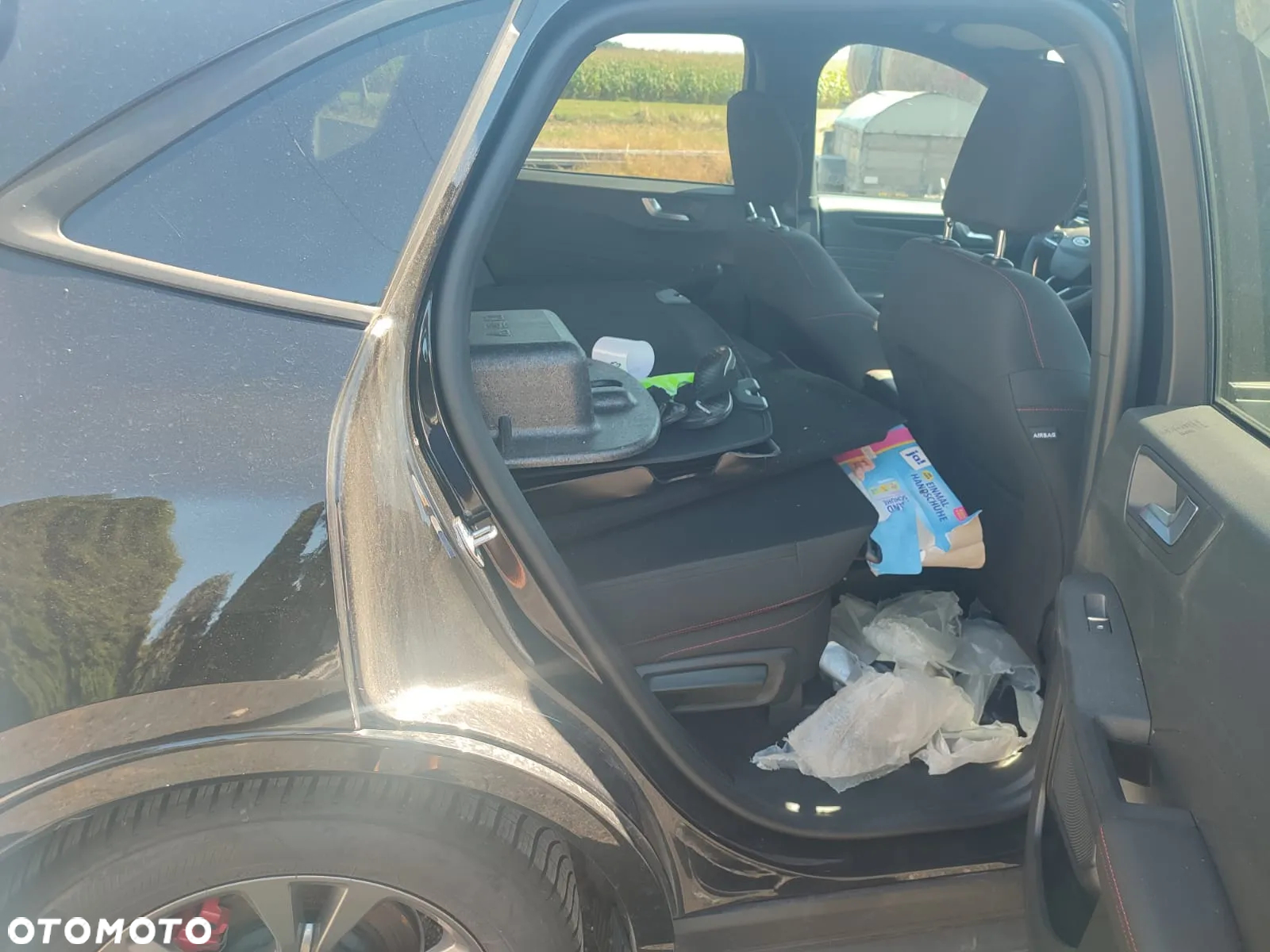 Ford Kuga - 10