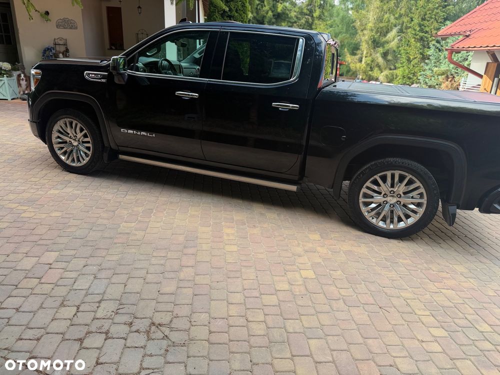 GMC Sierra - 6