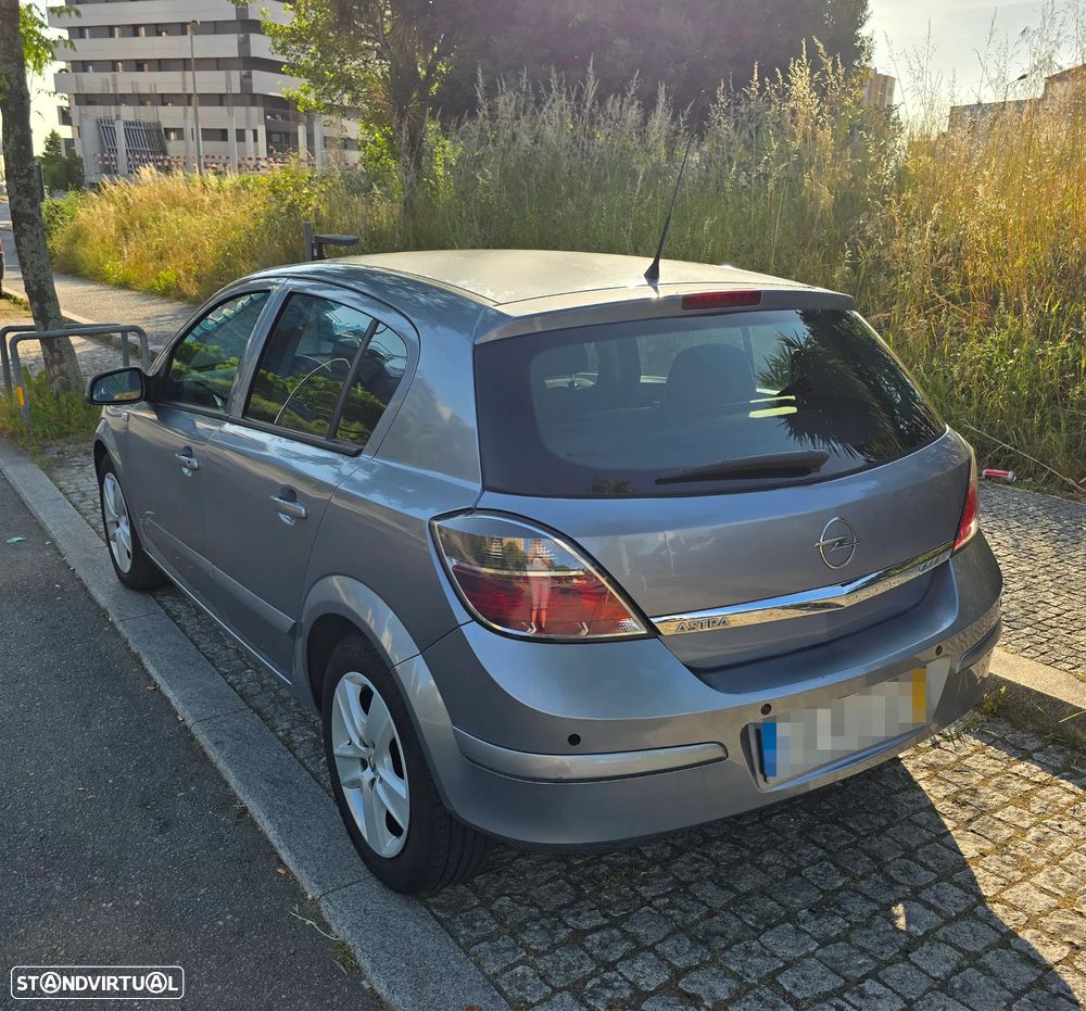 Opel Astra 1.3 CDTI Enjoy EcoFLEX - 6
