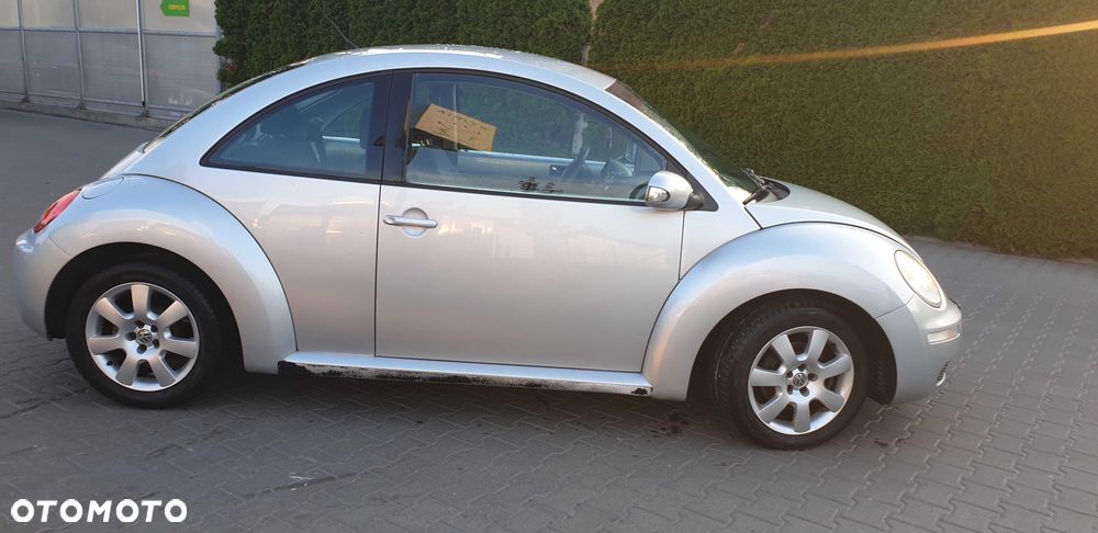 Volkswagen Beetle 2007 photo 2