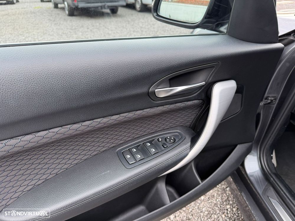 BMW 116 d Pack M Auto - 27