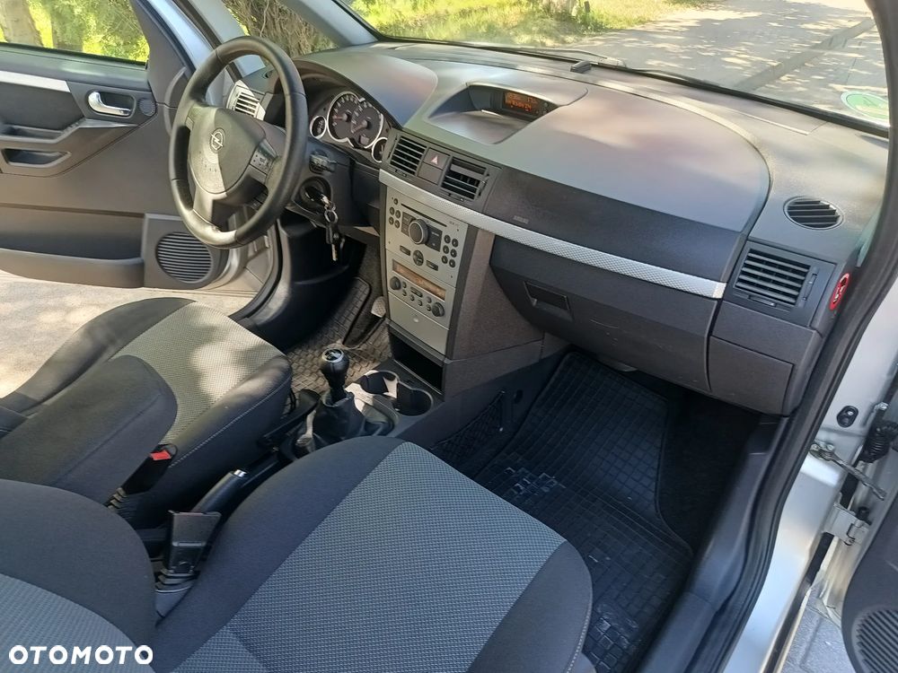 Opel Meriva - 15