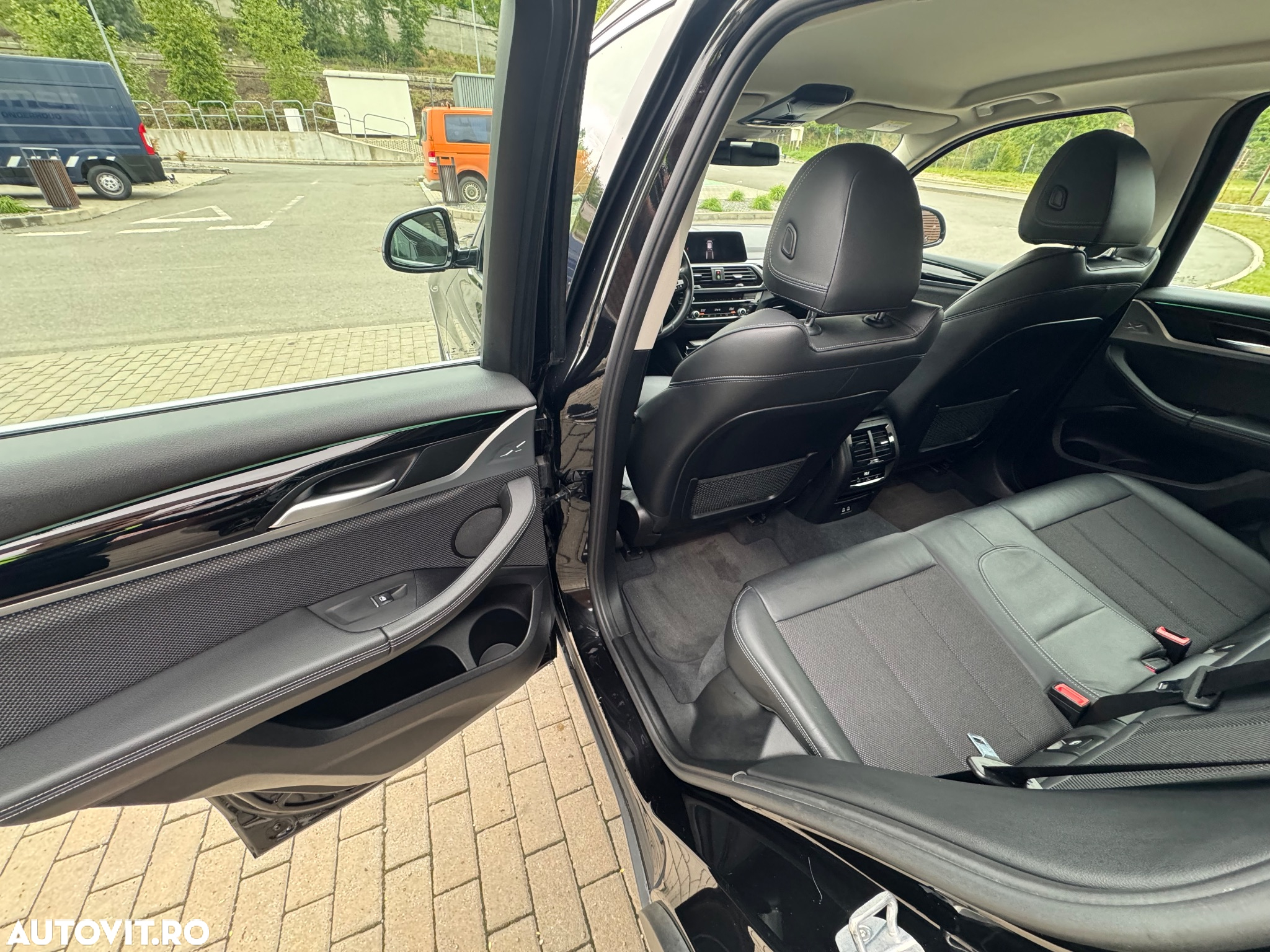 BMW X3 xDrive20i AT xLine - 15