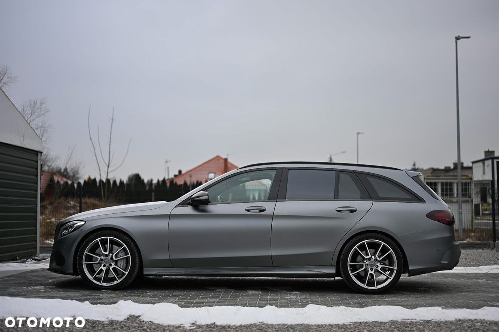 Mercedes-Benz Klasa C AMG 43 4-Matic - 2