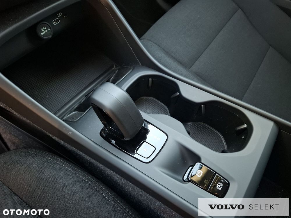 Volvo XC 40 - 25