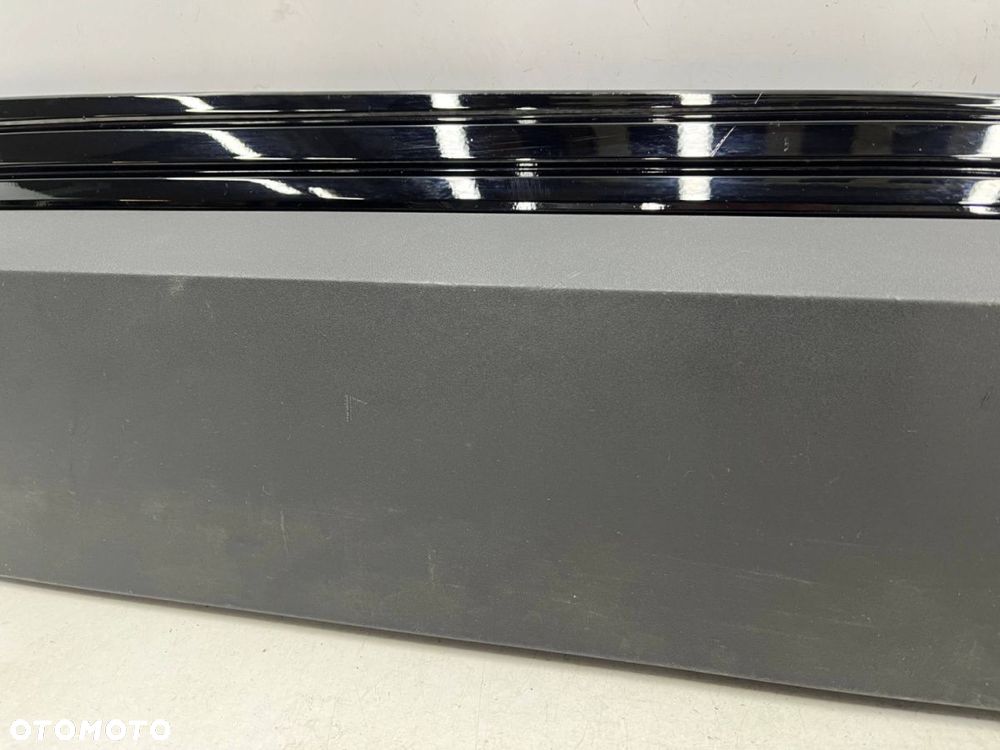 Listwa Audi Q8 e-tron Q8 e-tron Sportback 18r.- PRAWA przednia dolna nakładka drzwi prawy przód - 7