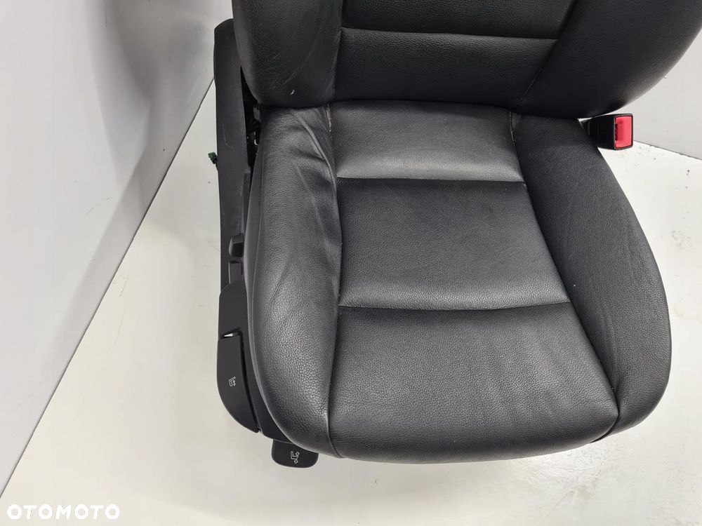 BMW 5 F10 FOTELE KANAPA BOCZKI SKÓRA GRZANE - 4