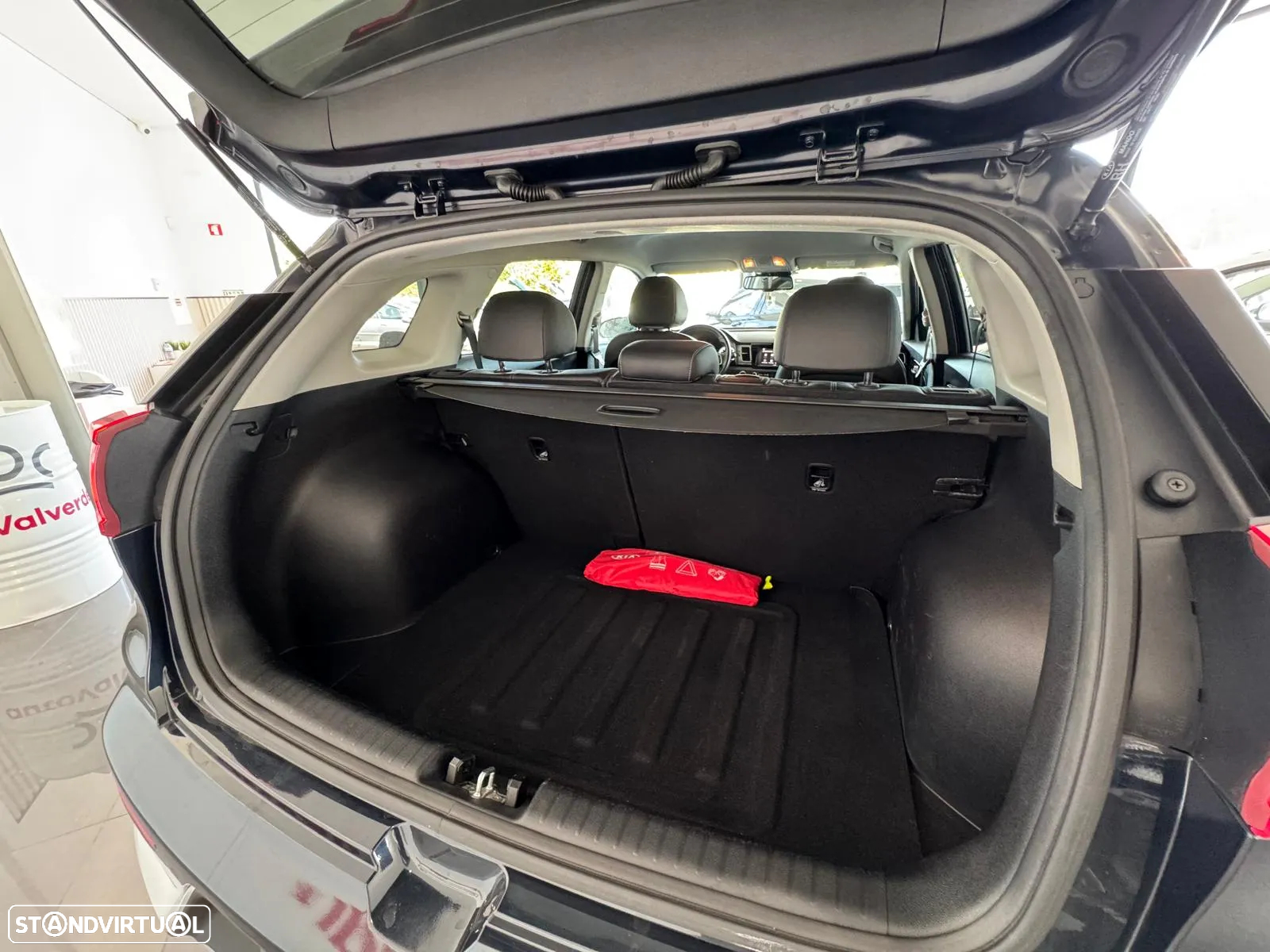 Kia Niro 1.6 GDi HEV - 8
