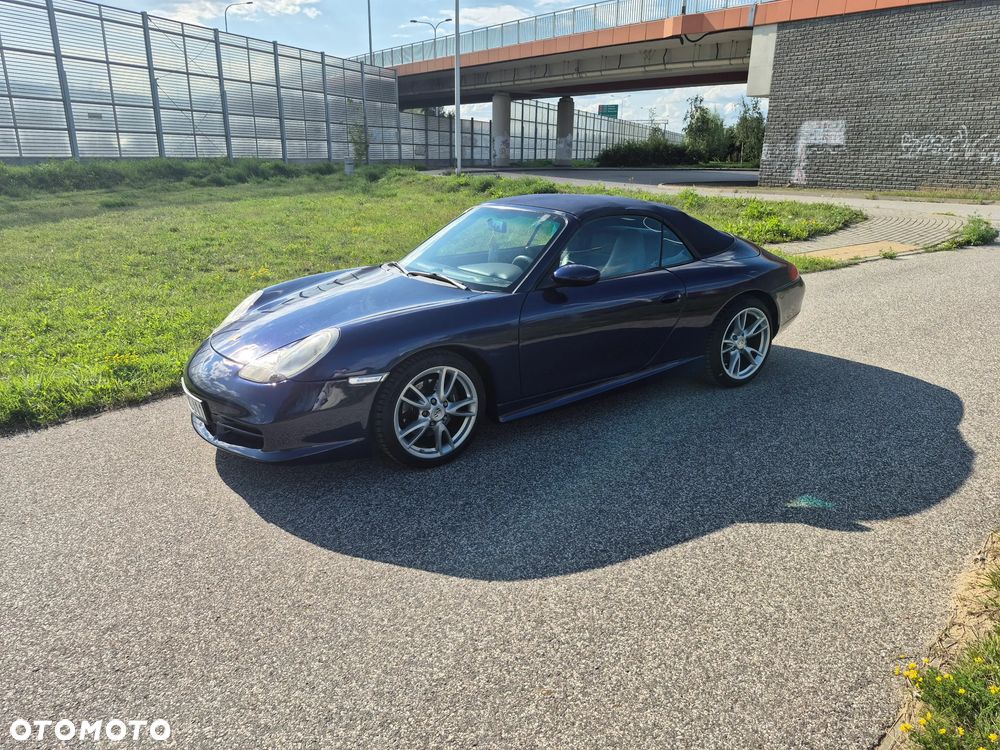 Porsche 911 Carrera - 1