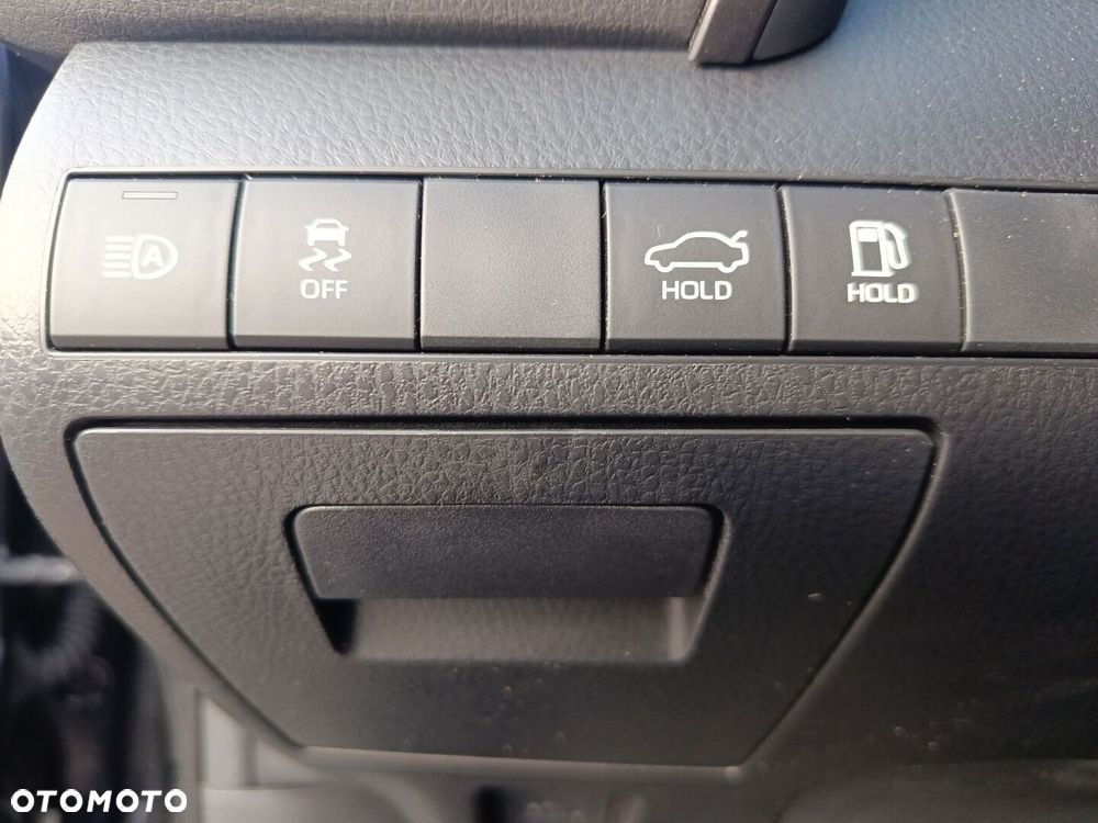 Toyota Camry 2.5 Hybrid Prestige CVT - 21
