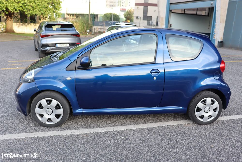 Toyota Aygo CoolBlue - 19