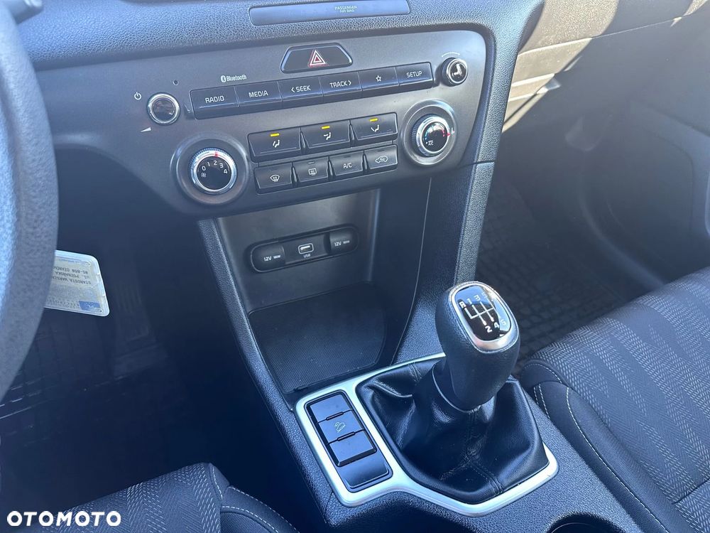 Kia Sportage 1.6 GDI M 2WD - 18