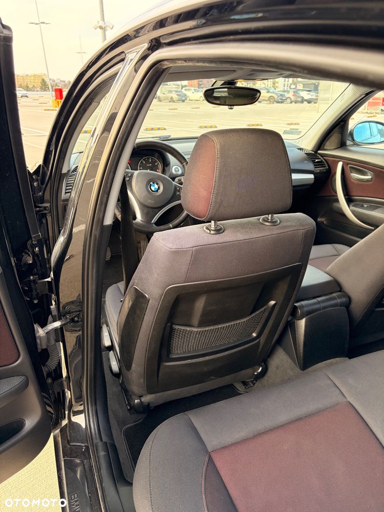 BMW Seria 1 - 23