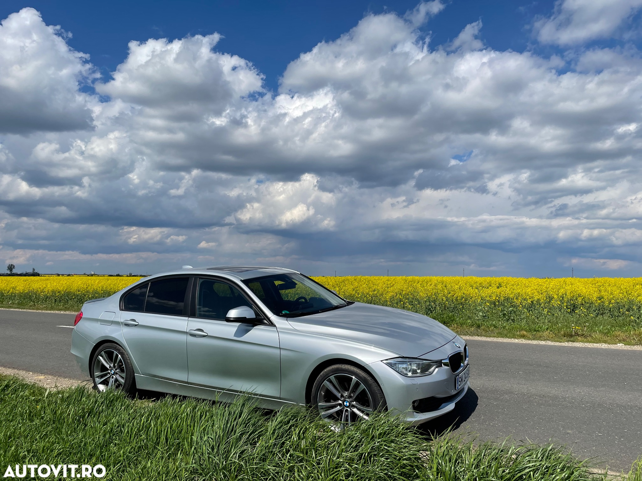 BMW Seria 3 320d Aut. - 11
