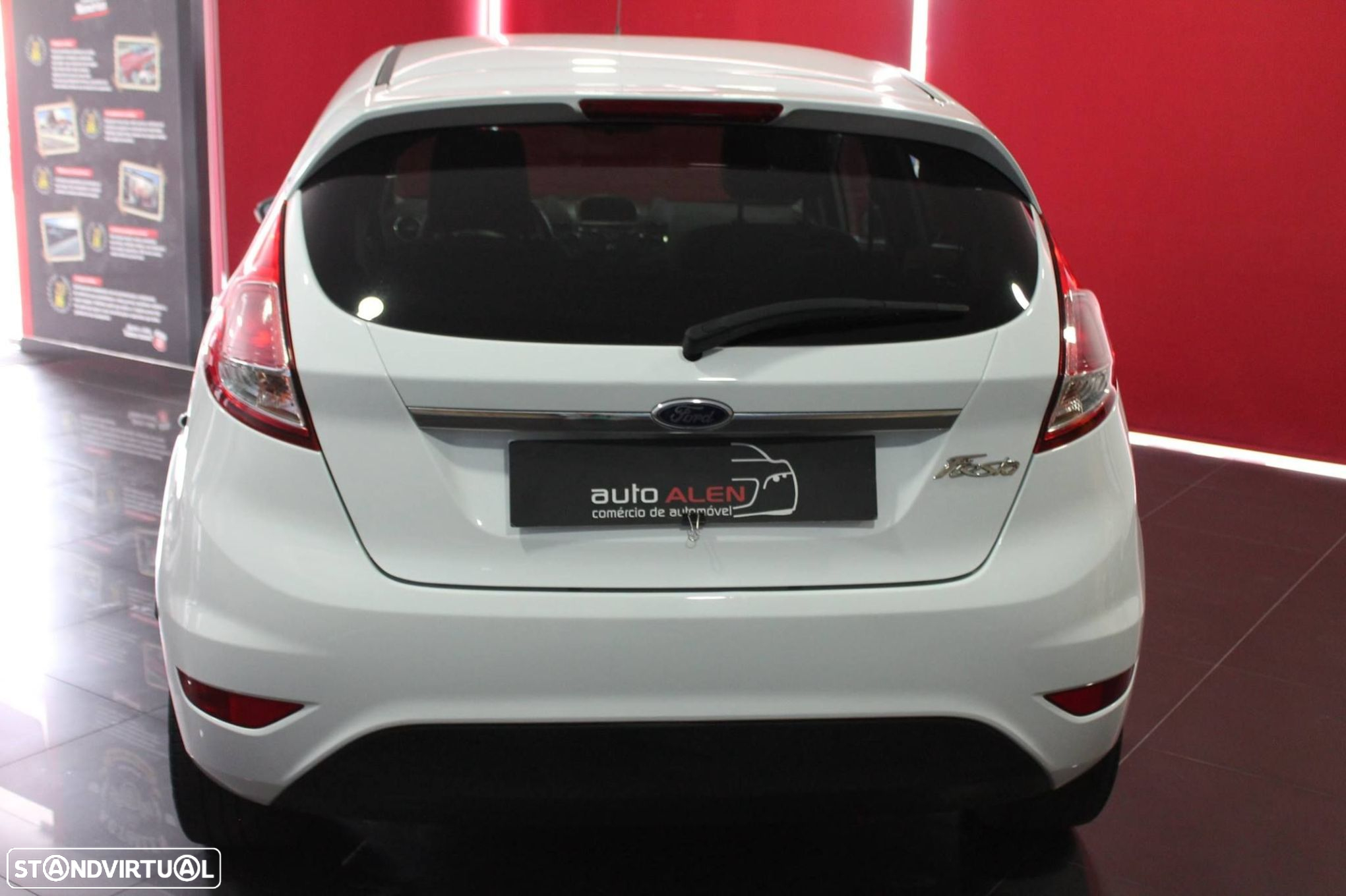 Ford Fiesta 1.5 TDCi Titanium - 6