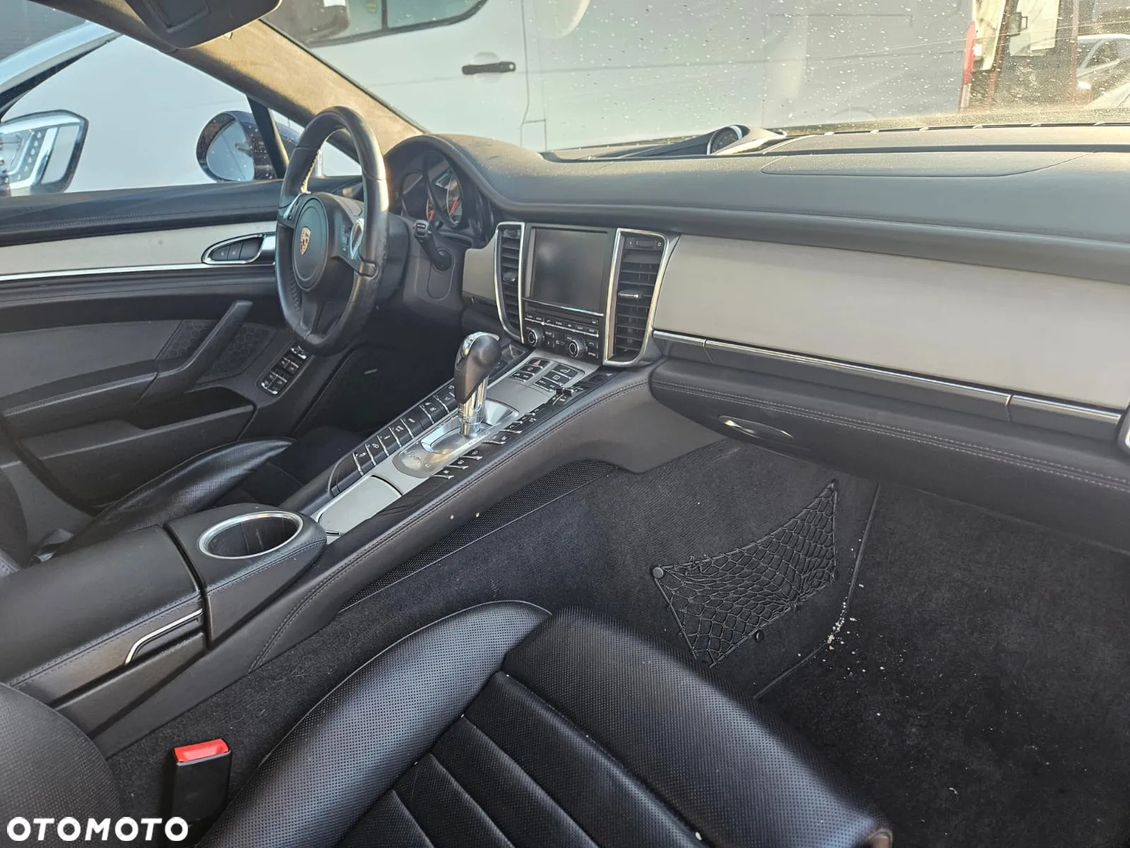 Porsche Panamera 4S - 10