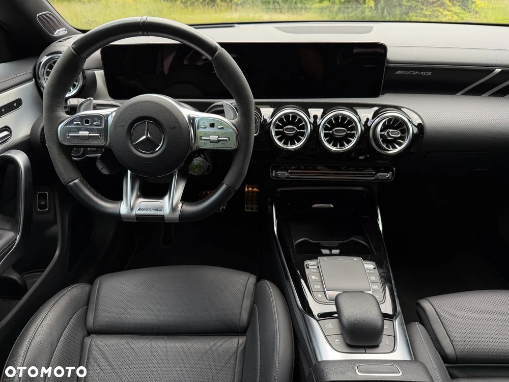 Mercedes-Benz CLA AMG 45 S 4-Matic+ 8G-DCT - 22