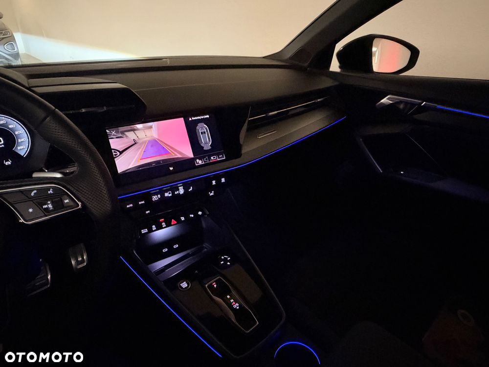 Audi A3 Sportback - 16