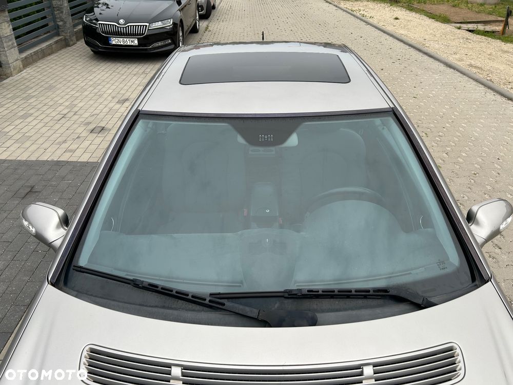 Mercedes-Benz CLK - 6