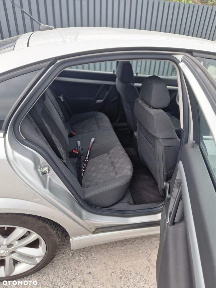 Opel Vectra 2.2 Elegance ActiveSelect - 25