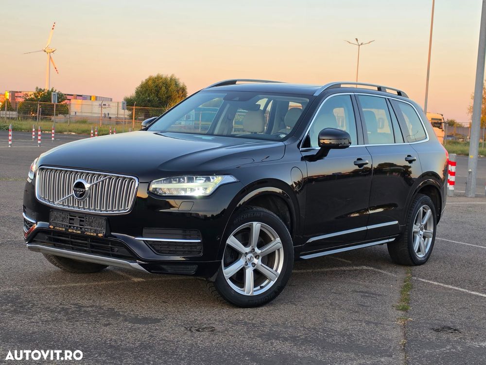 Volvo XC 90 T8 AWD Twin Engine Geartronic Momentum - 1