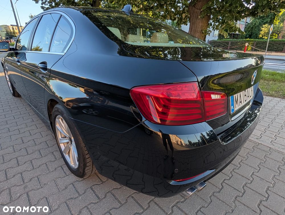 BMW Seria 5 520d - 12