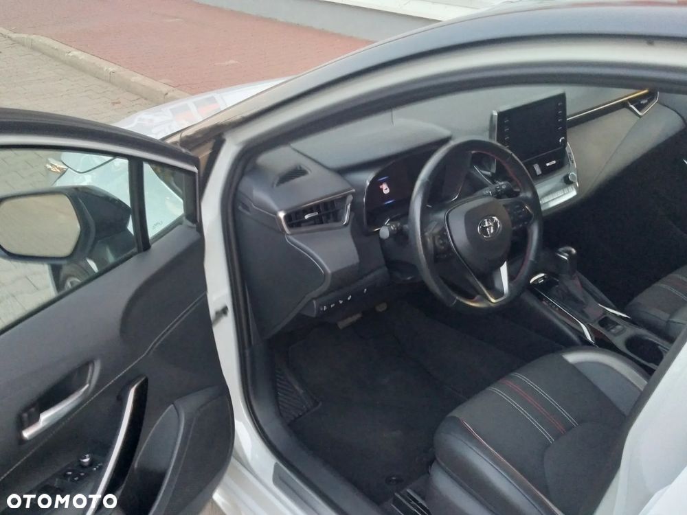 Toyota Corolla 1.8 Hybrid GR Sport - 6
