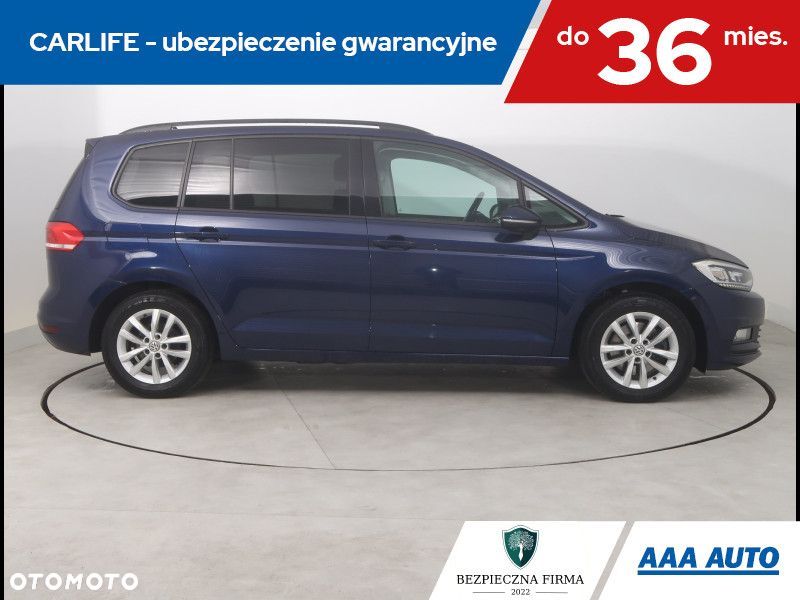 Volkswagen Touran - 7