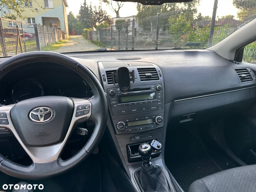 Toyota Avensis 2.2 D-4D Sol Platinium - 7