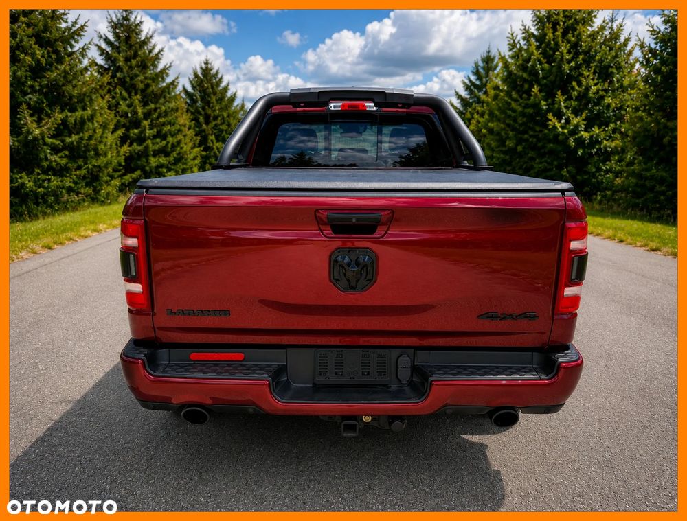 RAM 1500 Quad Cab Laramie - 4