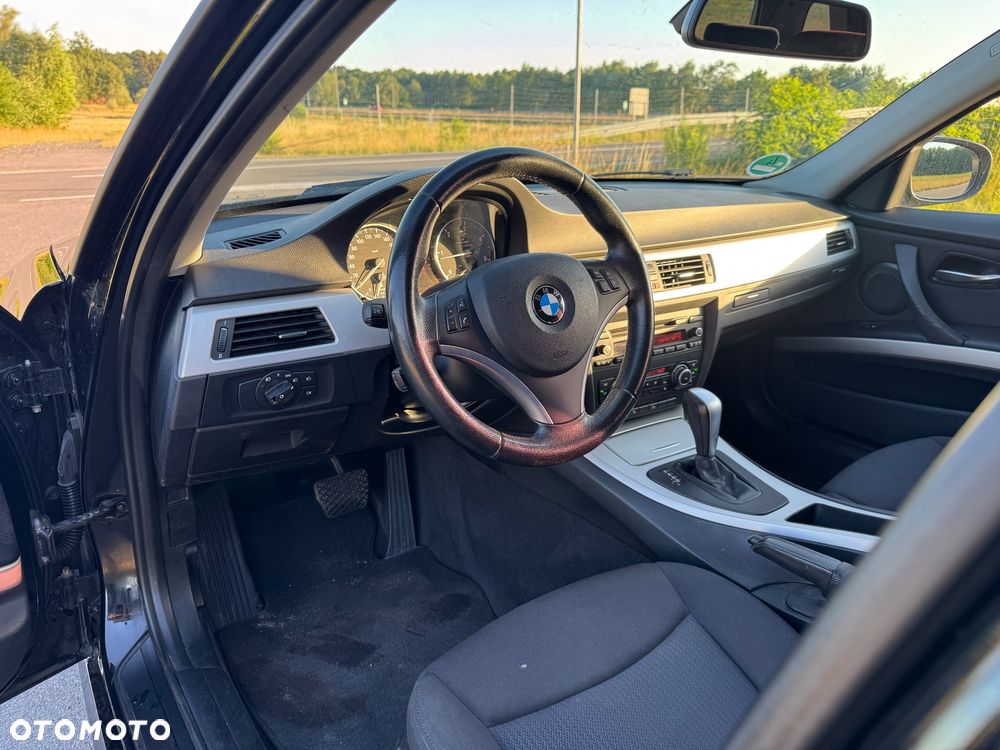BMW Seria 3 - 11