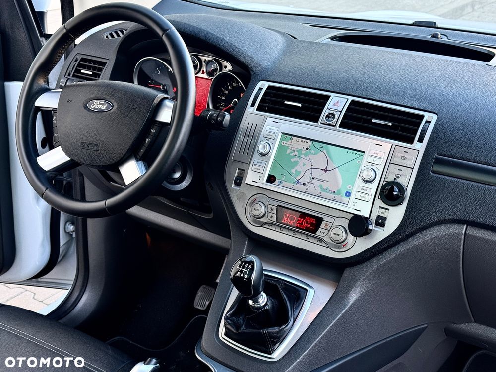 Ford Kuga 2.0 TDCi 4x4 Titanium - 20
