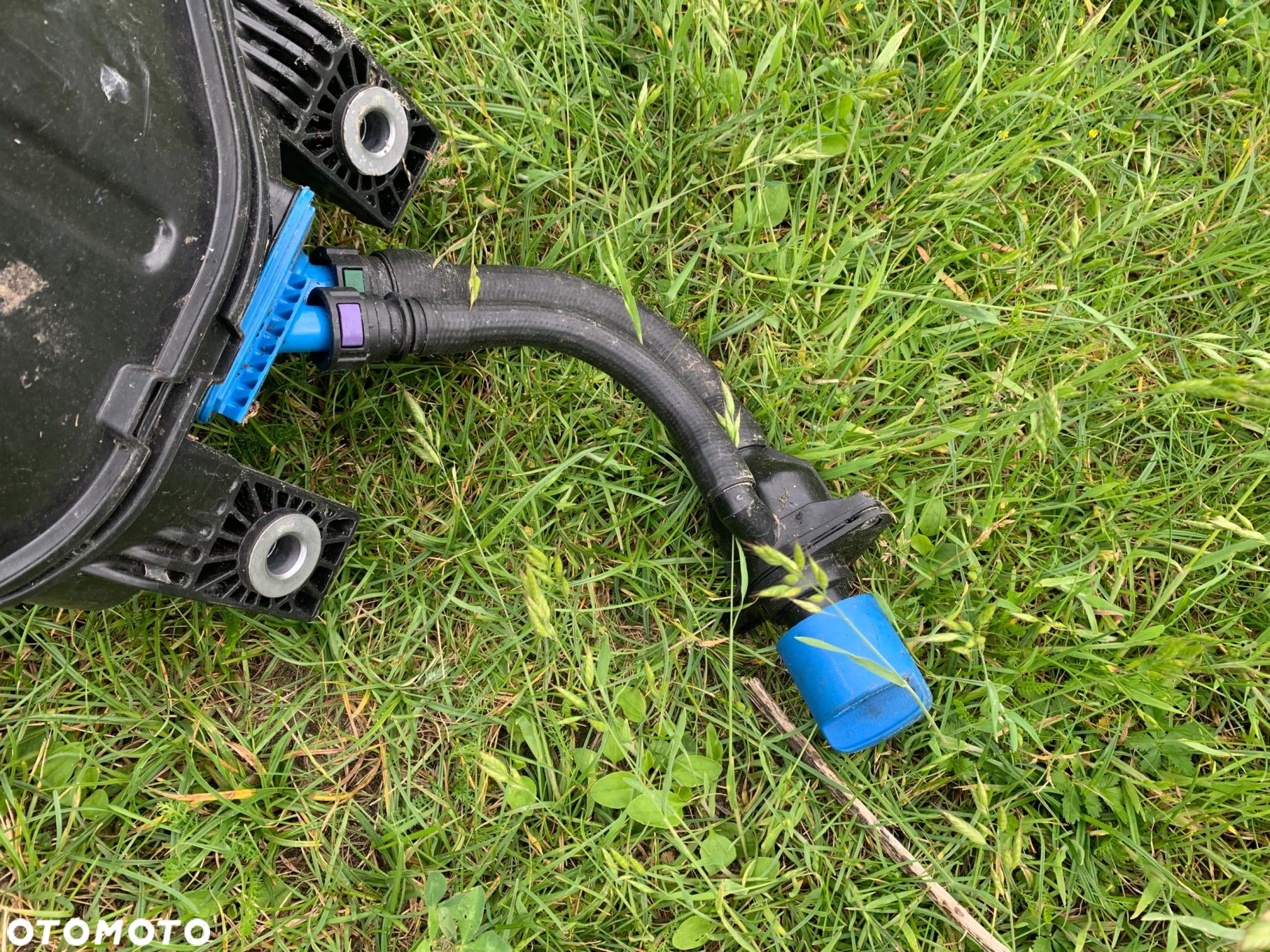 ZBIORNIK ADBLUE AUDI Q7 Q8 4M0131878CM - 6