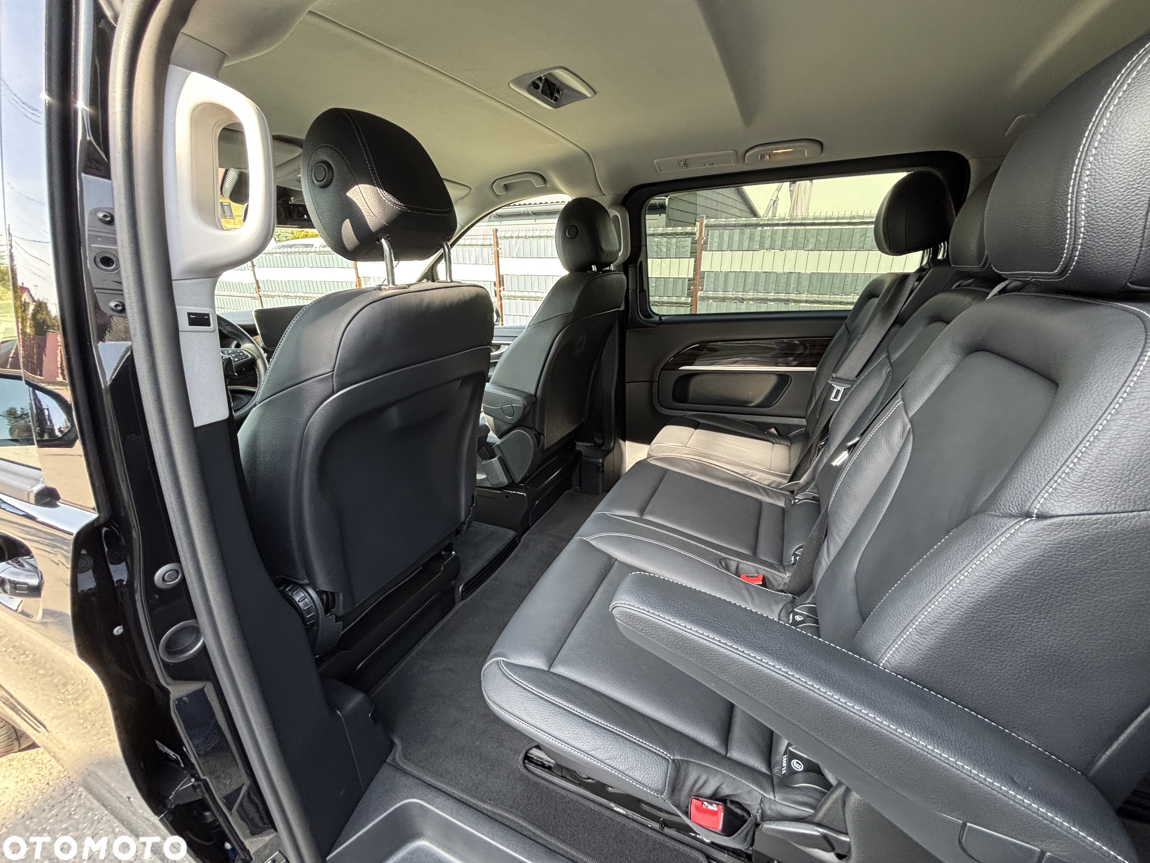 Mercedes-Benz Klasa V 300 d 9G-Tronic Avantgarde (ekstra d³) - 17