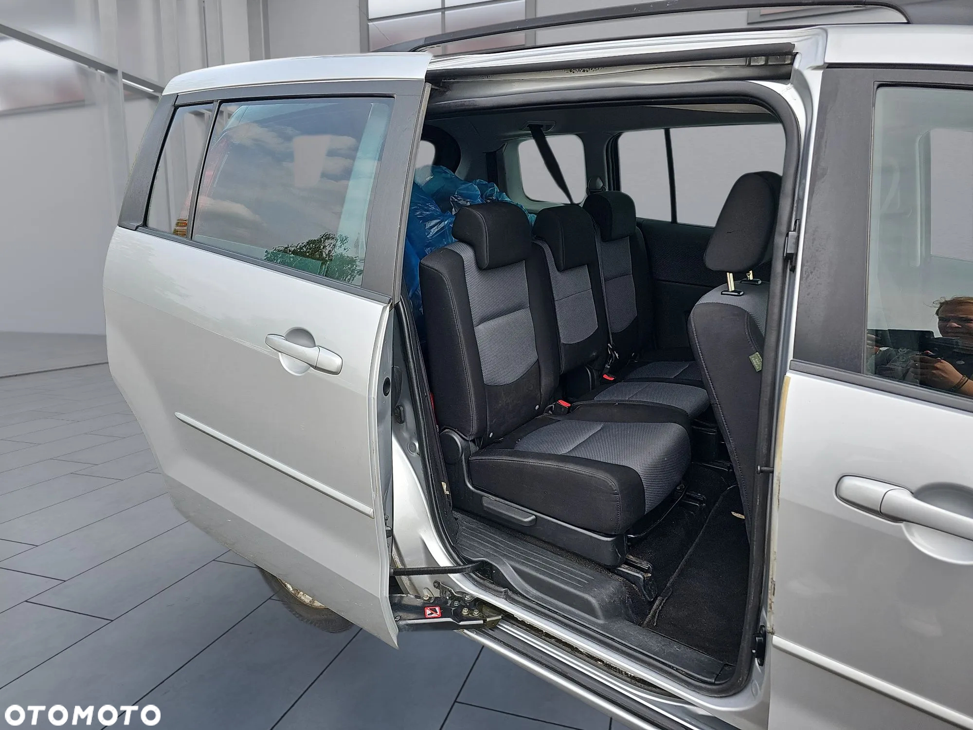 Mazda 5 2.0 Exclusive - 17