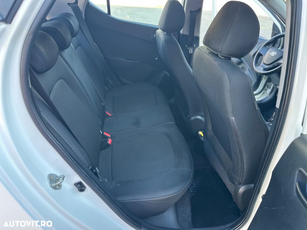 HYUNDAI i10 2018 — imagine 11