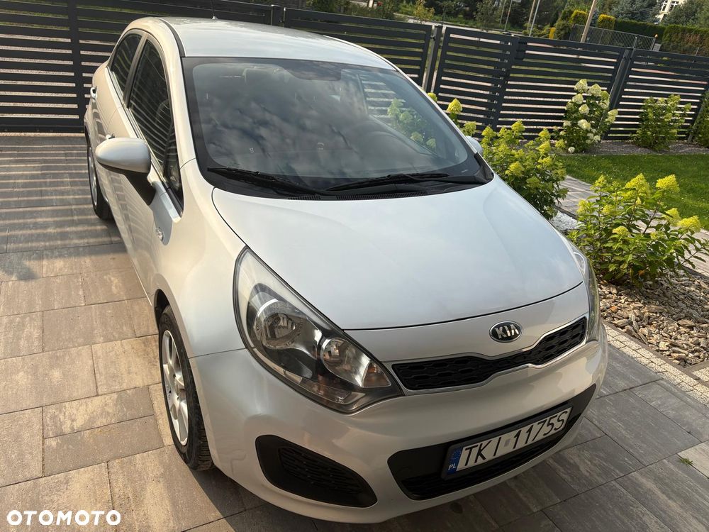 Kia Rio 1.2 M - 1