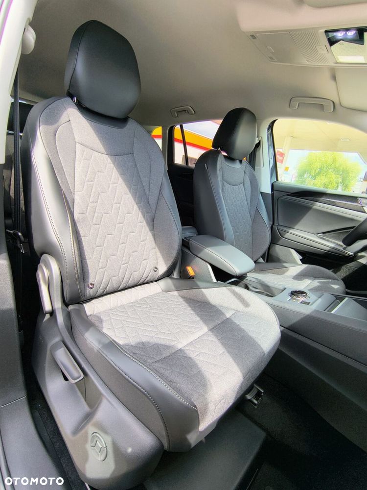 Volkswagen Tiguan 1.5 eTSI Life Plus DSG - 10