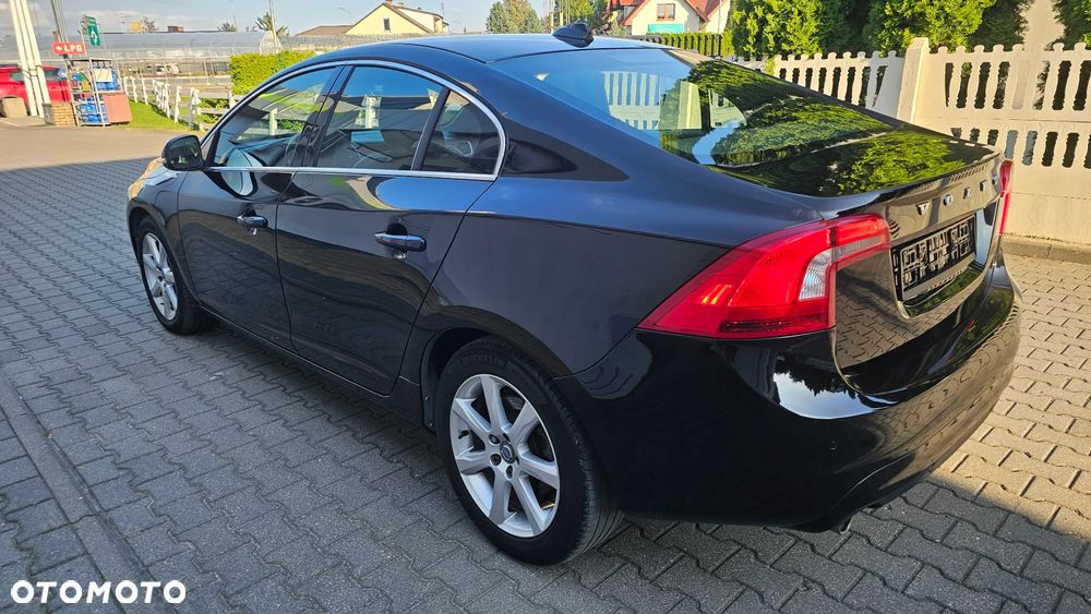 Volvo S60 D3 Drive-E Summum - 8
